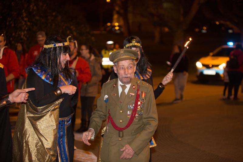 Britney Spears y Freddy Mercury arropan la apertura oficial del carnaval