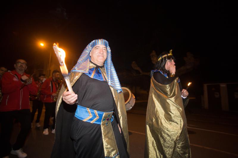 Britney Spears y Freddy Mercury arropan la apertura oficial del carnaval