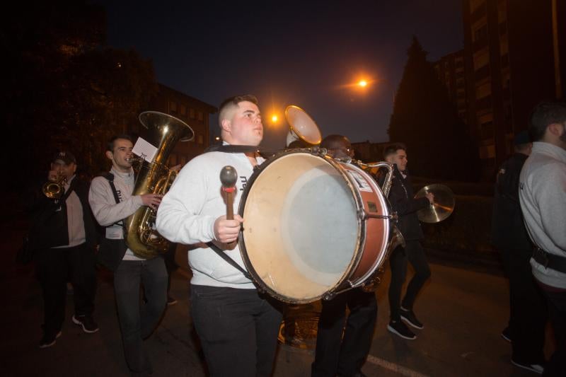 Britney Spears y Freddy Mercury arropan la apertura oficial del carnaval