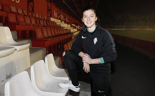 Paula Suárez, jugadora del Real Sporting de Gijón. 