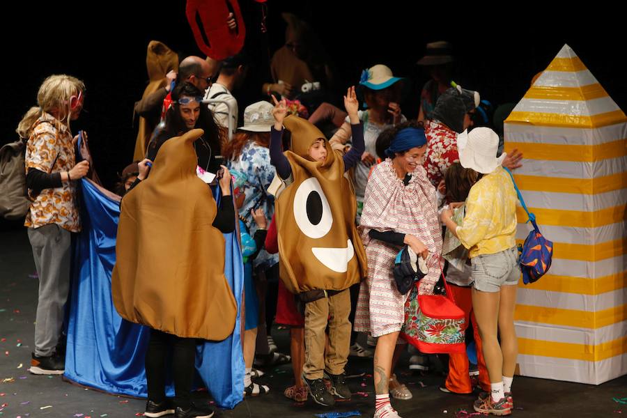 La cita, que celebra su XXV aniversario, tuvo lugar en el Teatro Jovellanos