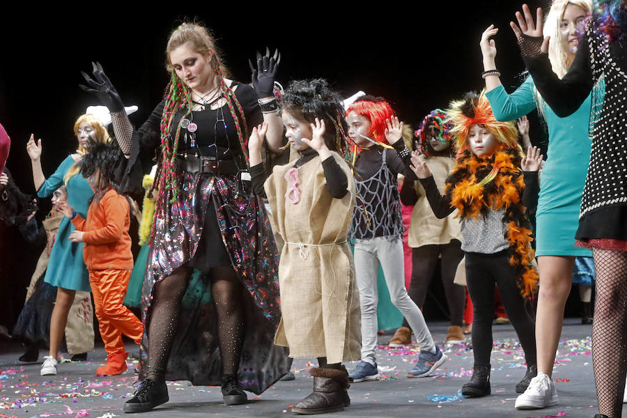 La cita, que celebra su XXV aniversario, tuvo lugar en el Teatro Jovellanos