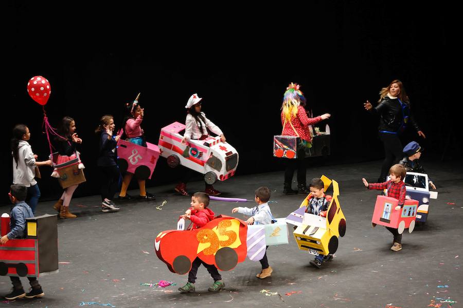 La cita, que celebra su XXV aniversario, tuvo lugar en el Teatro Jovellanos 