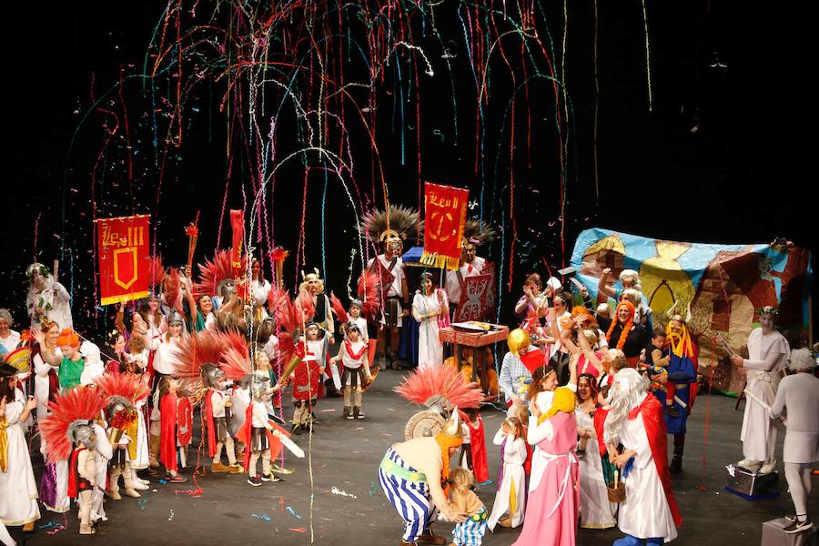 La cita, que celebra su XXV aniversario, tuvo lugar en el Teatro Jovellanos 