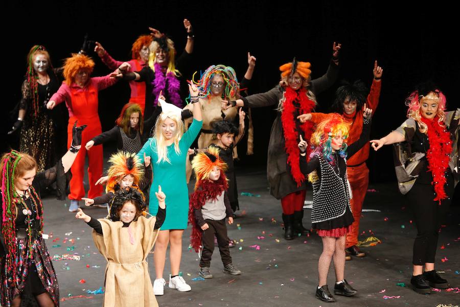 La cita, que celebra su XXV aniversario, tuvo lugar en el Teatro Jovellanos 