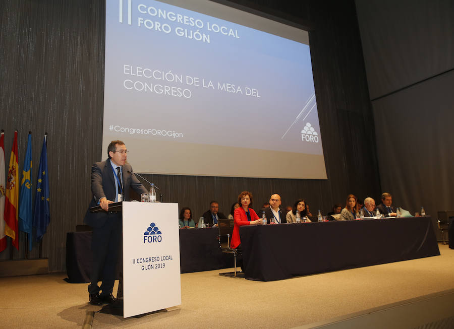 Álvaro Muñiz ha sido elegido como como nuevo presidente de Foro en Gijón, lo que conlleva su proclamación automática como candidato de la formación a la Alcaldía para las elecciones del 26 de mayo. Ha sumado 255 votos frente a los 81 de su único competidor, Esteban Aparicio.