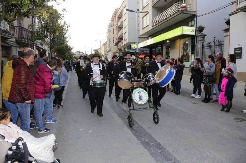 Los astronautas, las naves especiales y los extraterrestres toman las calles llaniscas