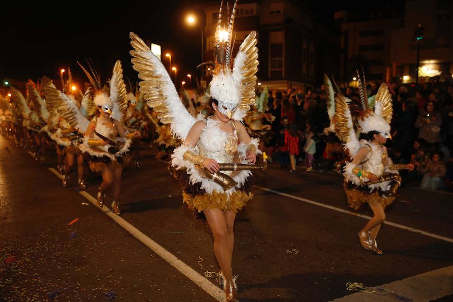 Fotos: ¿Estuviste en el desfile del Antroxu en Gijón? ¡Búscate! (2)