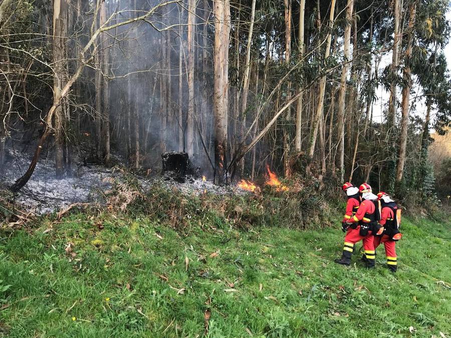 Fotos: Los incendios azotan el oriente asturiano