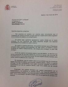 Imagen secundaria 2 - La preocupación de unos niños madrileños de cinco años por la contaminación conmueve a Emmanuel Macron