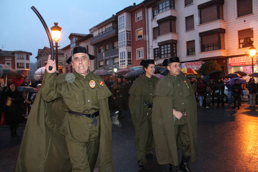 Arriondas despide el Antroxu con una parodia política de la mano del salmón más famoso y haciendo alusión a las inminentes elecciones en el concejo. 