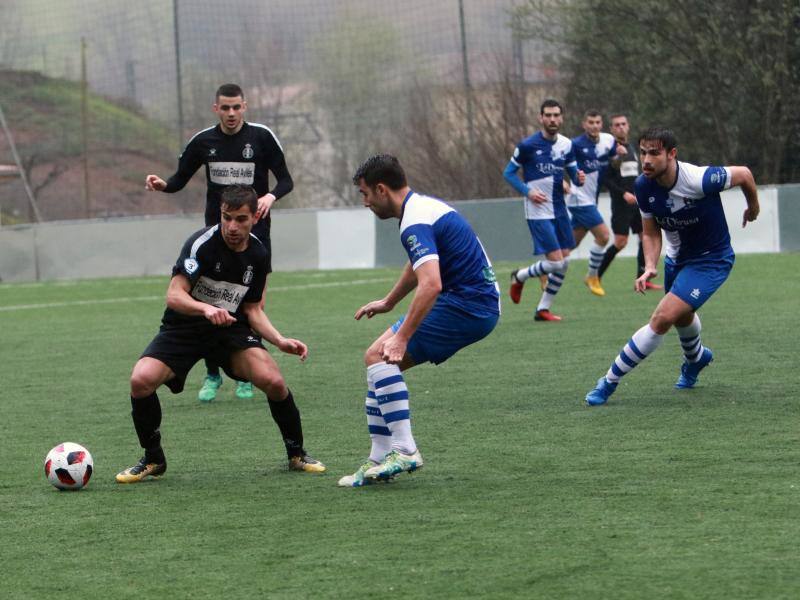 Fotos: Tuilla 4-0 Real Avilés, en imágenes