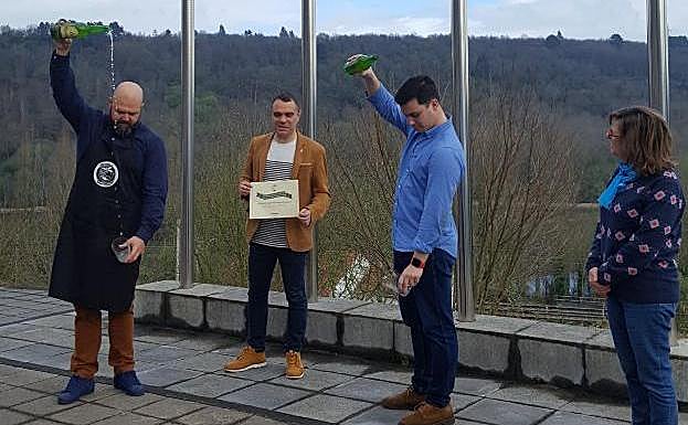 La Banda de Gaitas de Corvera viaja a Boston como embajadora de la sidra