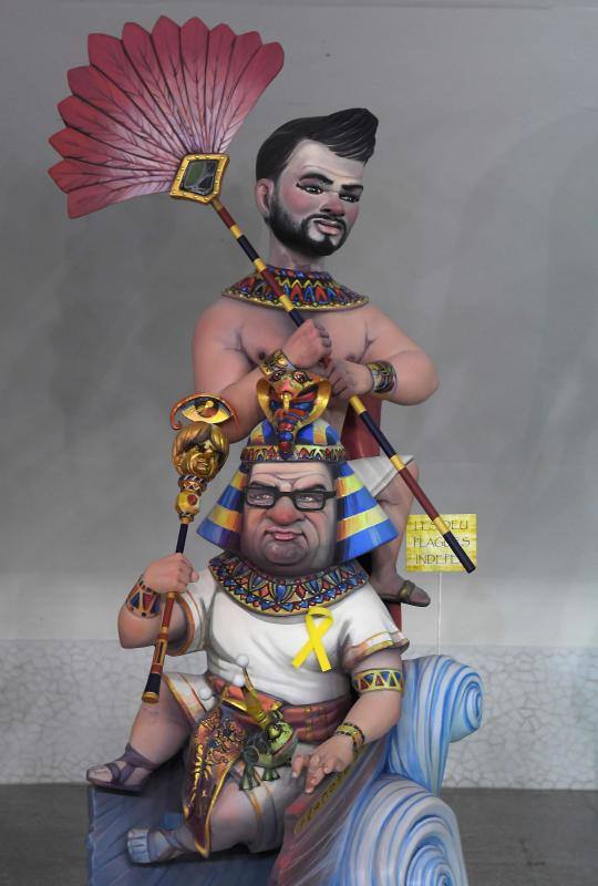 Las fallas valencianas han tenido como protagonistas a políticos del panorama nacional, como Pablo Casado o Pedro Sánchez y más concretamente de Cataluña. Tampoco han faltado otros como Trump.