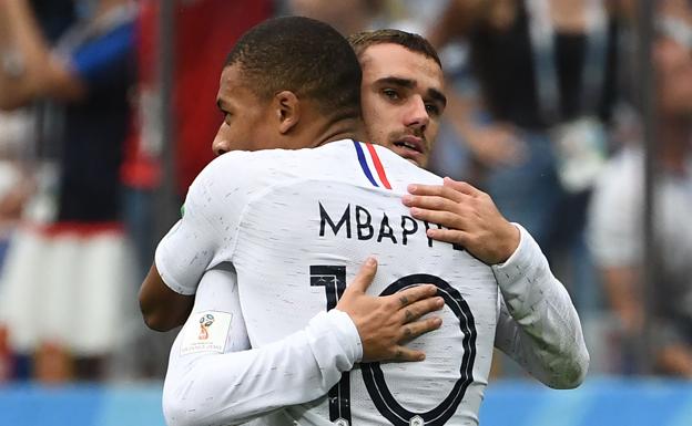 Griezmann y Mbappé, durante el Mundial de Rusia.