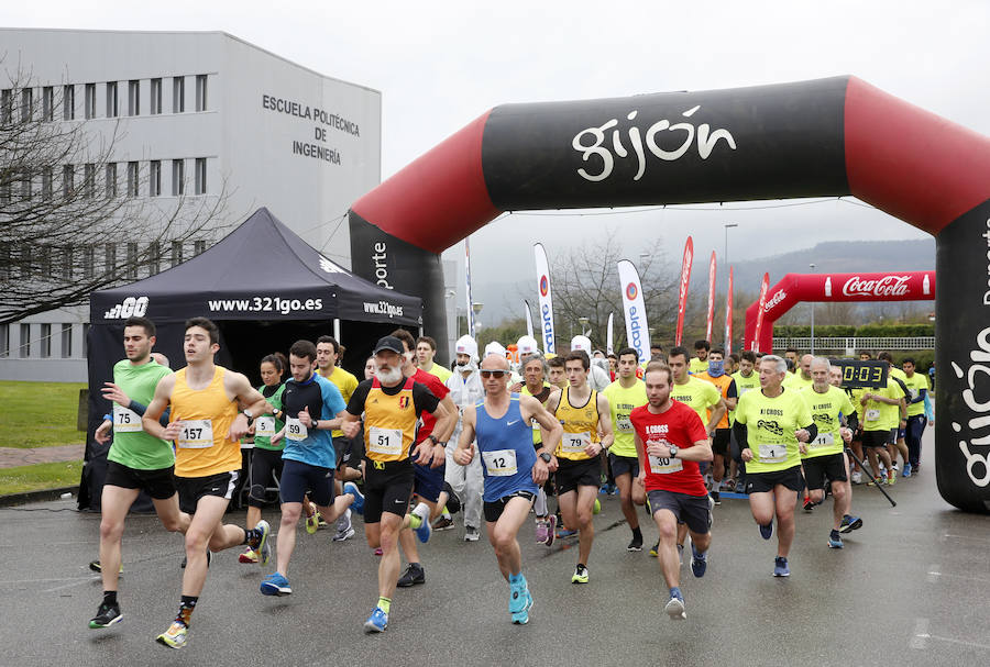 Jorge Pérez y Marta Díez se impusieron en una carrera en la que participaron 200 corredores .