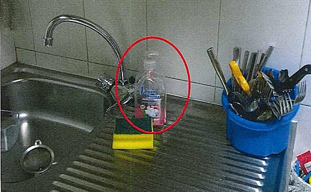 El office. El auditor cuestionó los 1,87 euros del dosificador de jabón y los 1,95 del estropajo. Estaban en el office de Presidencia.