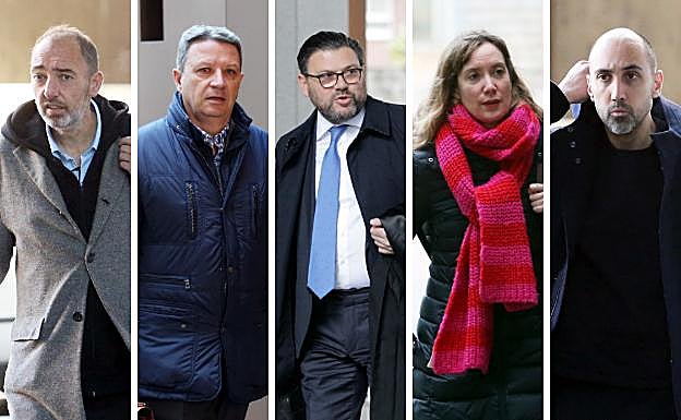 Dos versiones y media en 12 horas