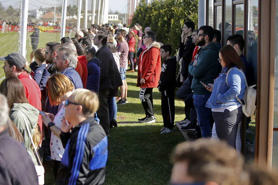 Los rojiblancos apuran la preparación horas antes del esperado derbi ante el Real Oviedo