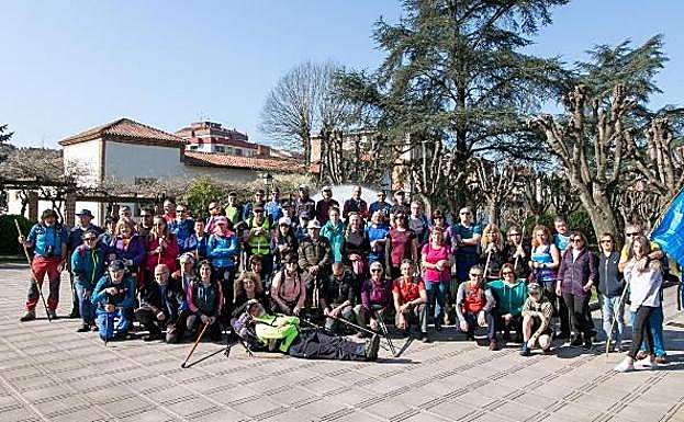 Un momento previo a la subida. :: IMANOL RIMADA