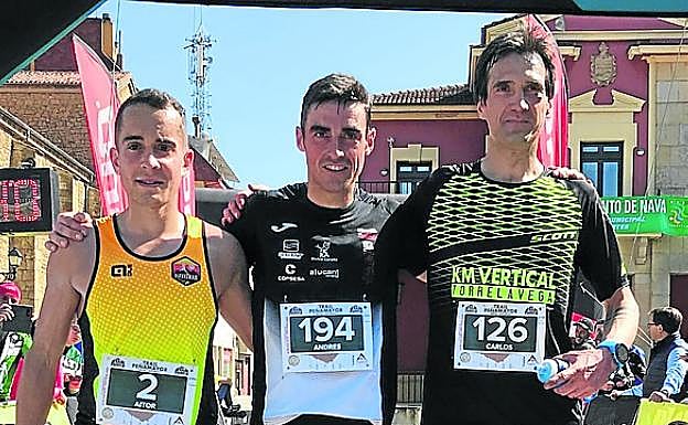 Aitor Llamedo, Andrés Gómez y Carlos Rodríguez, al término de la prueba. 
