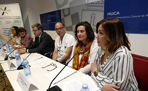 De izquierda a derecha, Carmen González, Conxita Comamala, Mario Margolles, Manuel Rodríguez, Paz García y Laura Fonseca. 