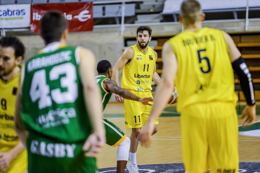 Fotos: Levitec Huesca 68-66 Liberbank Oviedo, en imágenes