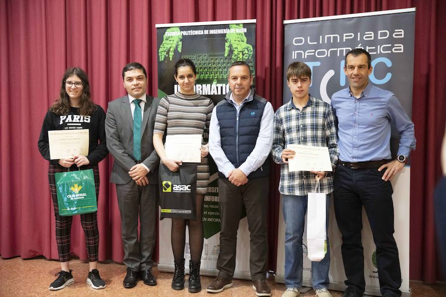 Blanca Huergo, de 16 años, se llevó tres premios del concurso celebrado en la EPI