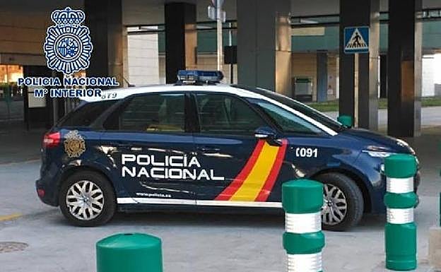 Un vehículo de la Policía Nacional.