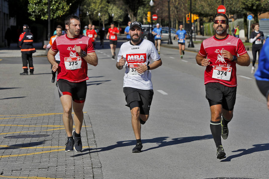 Fotos: ¿Estuviste en la I Carrera de Empresas de Asturias? ¡Búscate!