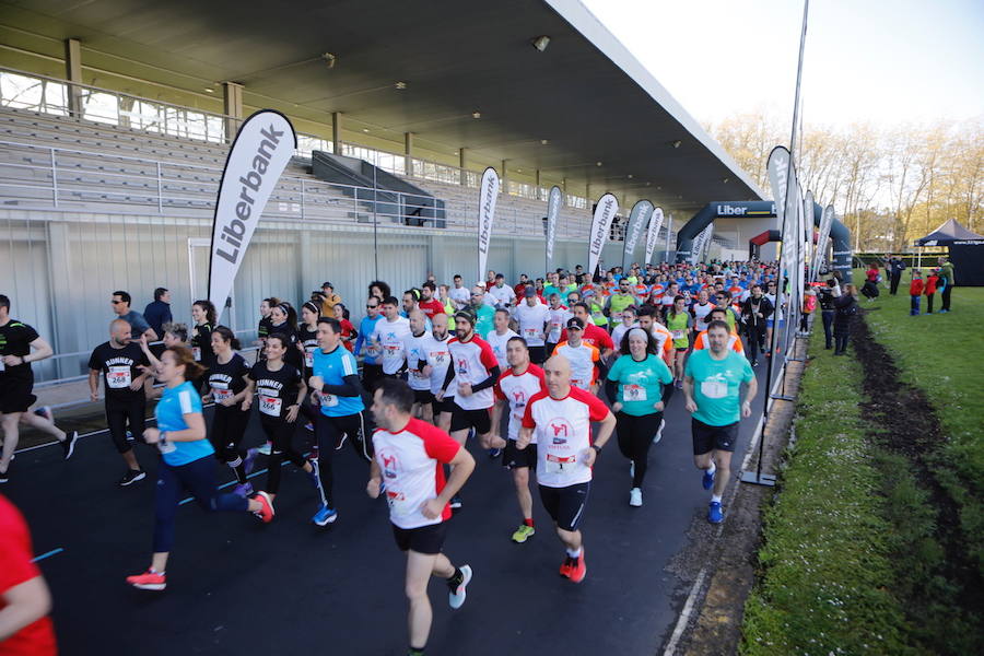 Fotos: ¿Estuviste en la I Carrera de Empresas de Asturias? ¡Búscate!