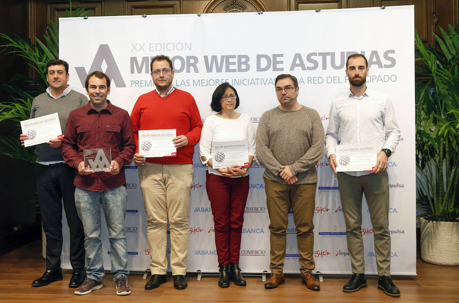 Consiste del XX concurso que EL COMERCIO lleva a cabo para escoger la iniciativa más atractiva, funcional e útil de la región. El sorteo cuenta con seis categorías: Empresarial / institucional, Servicio e iniciativa social, Ocio, Comercio Online, APPS y Blogs