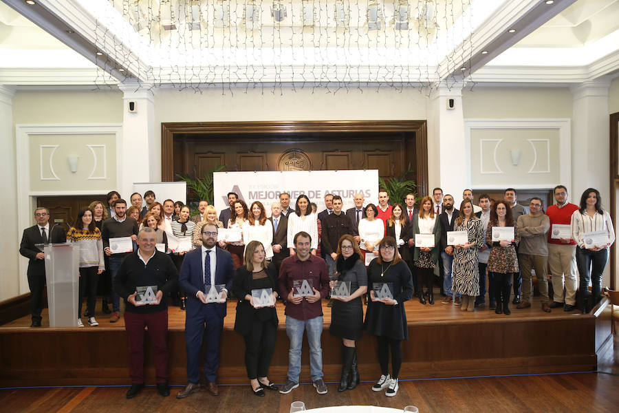 Consiste del XX concurso que EL COMERCIO lleva a cabo para escoger la iniciativa más atractiva, funcional e útil de la región. El sorteo cuenta con seis categorías: Empresarial / institucional, Servicio e iniciativa social, Ocio, Comercio Online, APPS y Blogs