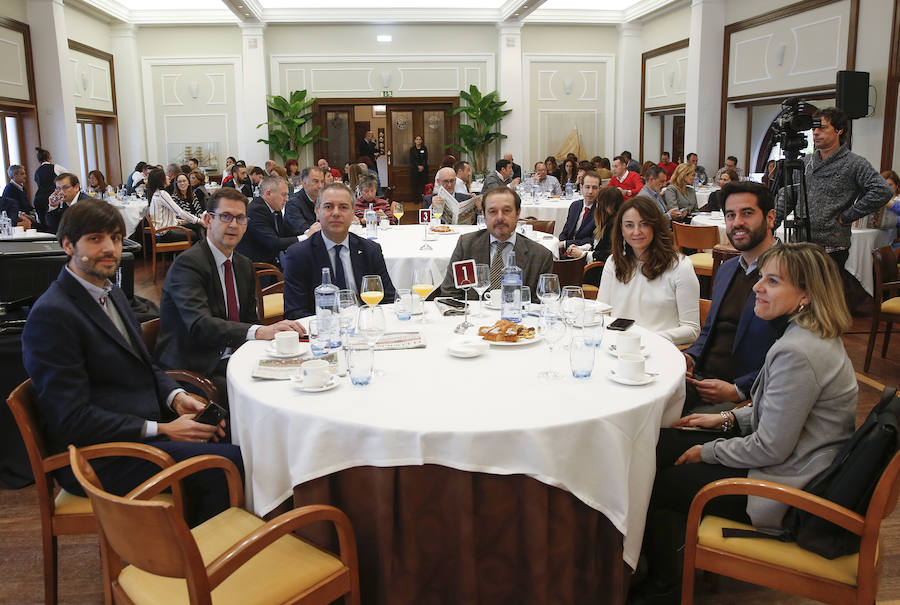 Consiste del XX concurso que EL COMERCIO lleva a cabo para escoger la iniciativa más atractiva, funcional e útil de la región. El sorteo cuenta con seis categorías: Empresarial / institucional, Servicio e iniciativa social, Ocio, Comercio Online, APPS y Blogs