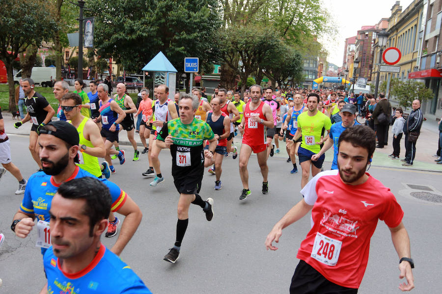 La jornada ha acompañado a los participantes en esta carrera.