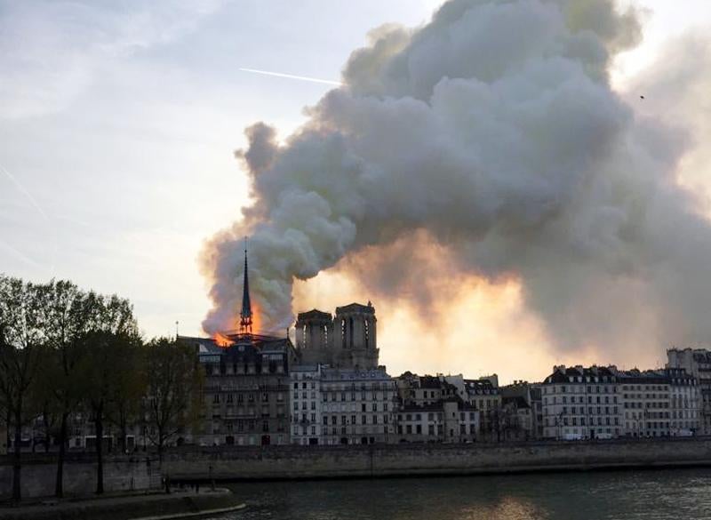 Fotos: El incendio de la catedral de Notre Dame, en imágenes