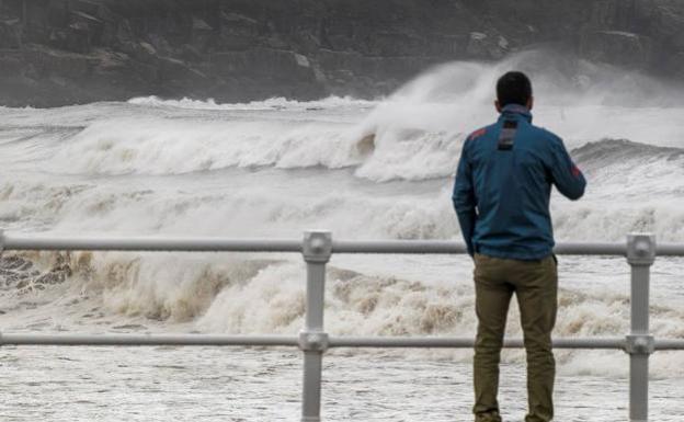 Asturias está este miércoles en alerta por viento. 