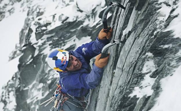 David Lama, escalando en Stubai (Austria) en 2018. 