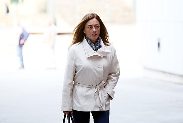 Ana Rosa Migoya, a su llegada a la Audiencia Provincial. 