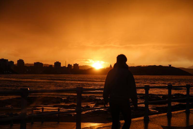 Uno de los lugares más especiales de la villa de Jovellanos gana belleza cuando la magia del crepúsculo se posa sobre el paisaje