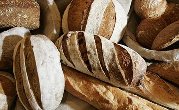 Esta es la etiqueta que debe llevar el pan integral y el elaborado con masa madre