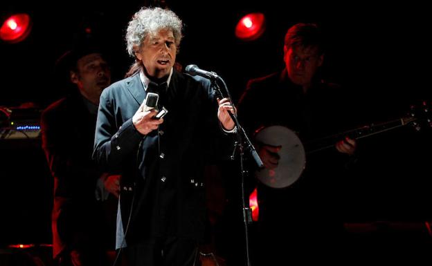 El cantautor norteamericano Bob Dylan, durante un concierto. 