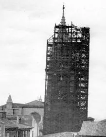 Imagen secundaria 2 - Cuando la Catedral de Oviedo resurgió de sus cenizas