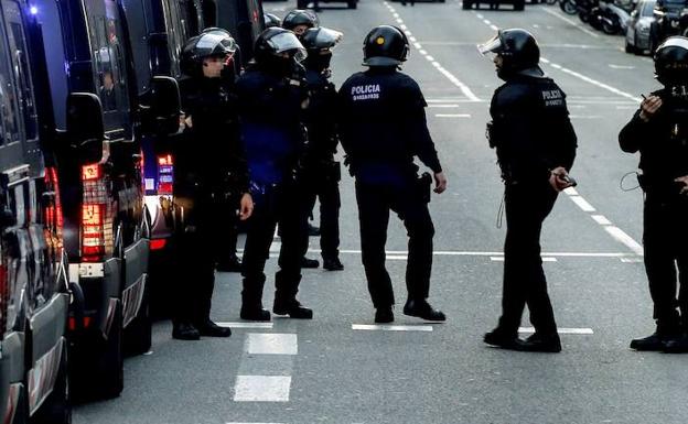 Agentes de los Mossos d'Esquadra, en una imagen de archivo