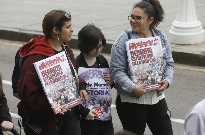 Los sindicatos CSI, CGT, SUATEA y la Confederación Nacional del Trabajo convoca la concentración del 1 de mayo bajo el lema 'Conciencia y lucha de clases'.