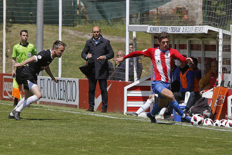 Fotos: Las imágenes del partido entre el Sporting B 0 - 0 Tudelano