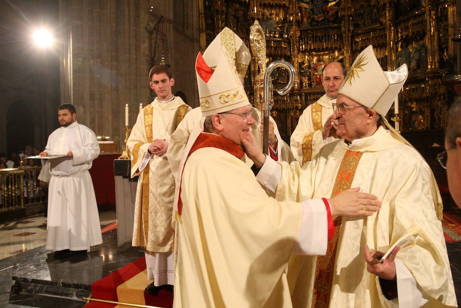 El obispo asturiano fallece en Astorga a los 62 años dejando atrás una intensa trayectoria en que le llevaron a estar al servicio de la Iglesia en diferentes puntos de Asturias.El 18 de noviembre de 2015 fue nombrado Obispo de la Diócesis de Astorga para suceder a Camilo Lorenzo Iglesias, tomando posesión el 19 de diciembre. 