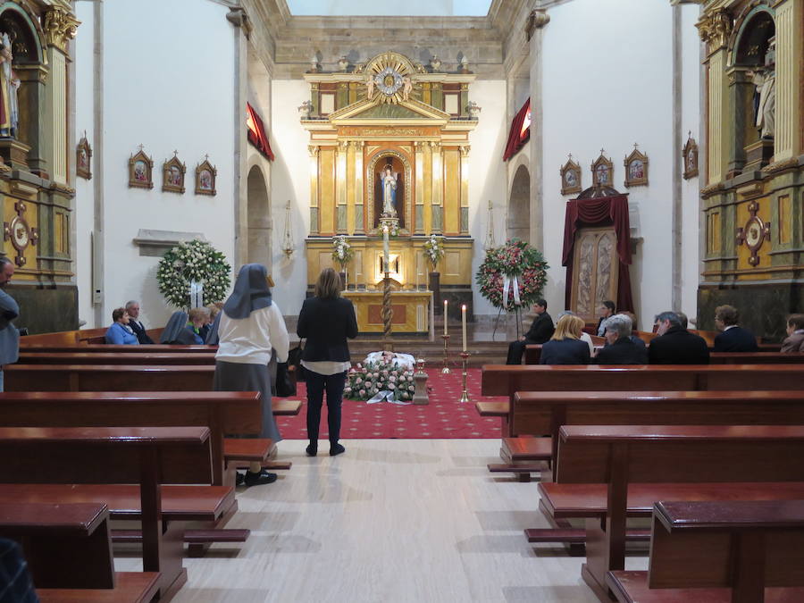 El Seminario de Astorga acoge la capilla ardiente del que fuera obispo auxiliar de Asturias, fallecido ayer de manera repentina. Su funeral tendrá lugar mañana viernes, a las 18 horas, en la catedral de Astorga.