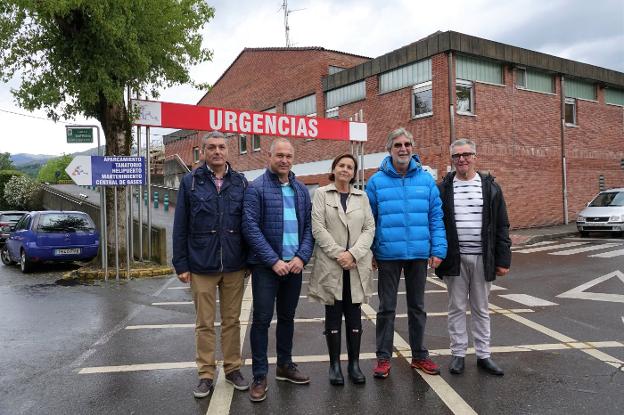 Visita de Foro al hospital de Arriondas. 