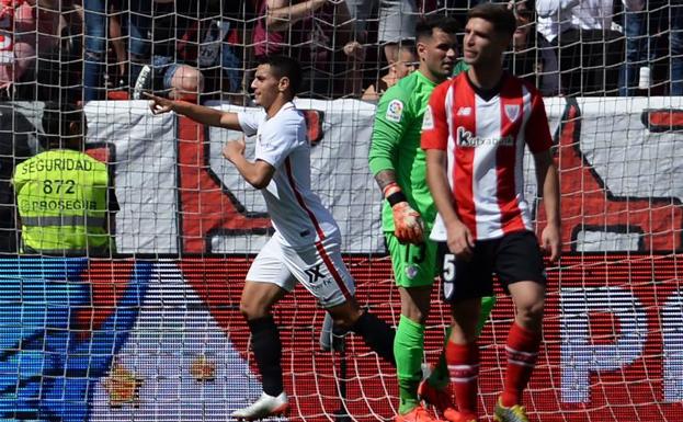 Ben Yedder celebra el gol anotado ante el Athletic.